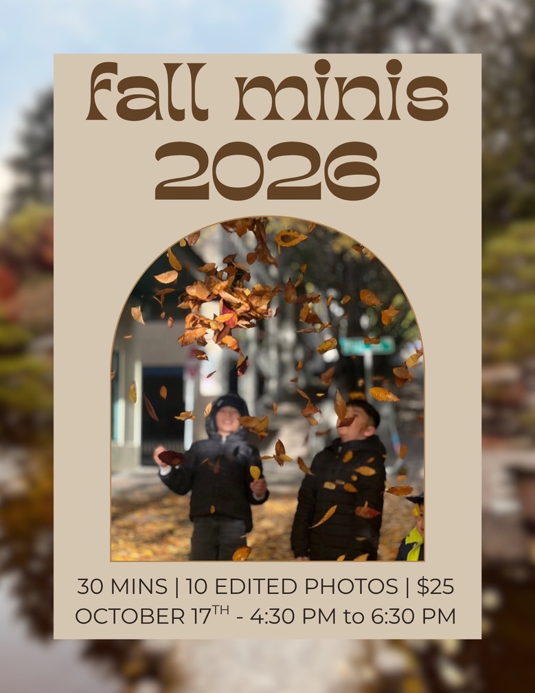 Official Fall Mini Sessions 2026 promotional flyer for Leandro Photos, listing a 30-minute session with 10 edited photos on October 17 from 4:30 PM to 6:30 PM.